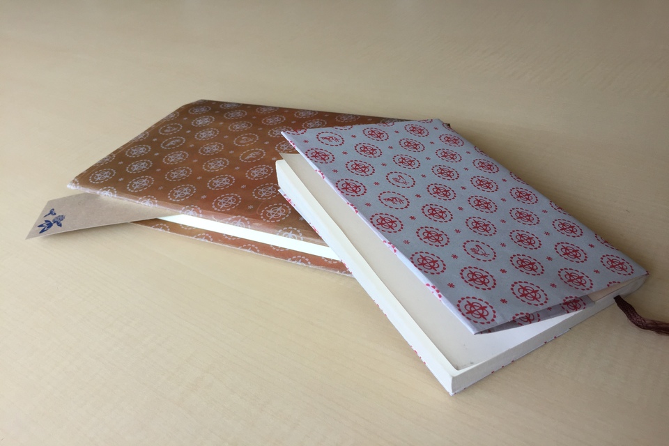 ブックジャケット